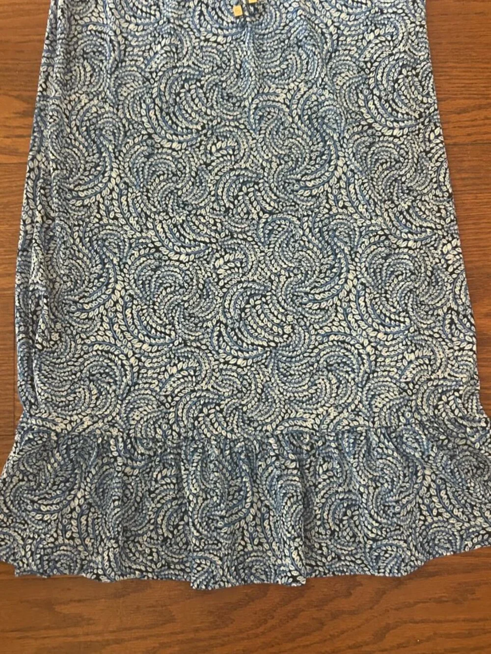 Michael Kors Sleeveless Shift Dress Ruffle Pleated Hem Size XS V-Neck in pristin